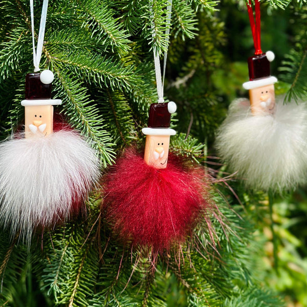 Père-Noël poilu pour le sapin