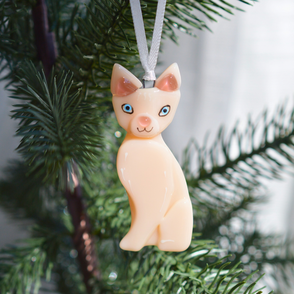 Chat sphynx en verre fusionné – Ornement de Noël