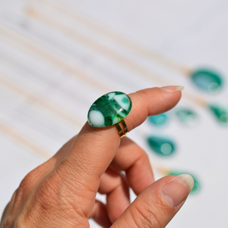 Émeraude – Raffinement et espoir - Collection Gemstones | Station pôle Nord | Boutique de Noël