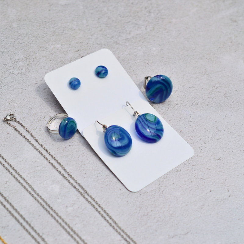 Agate bleue rubanée – Douceur et communication - Collection Gemstones | Station pôle Nord | Boutique de Noël