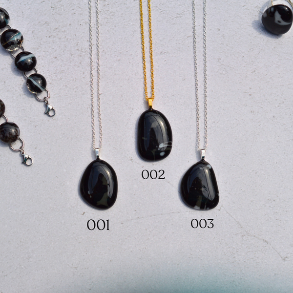 Onyx noir – Élégance et mystère - Collection Gemstones | Station pôle Nord | Boutique de Noël