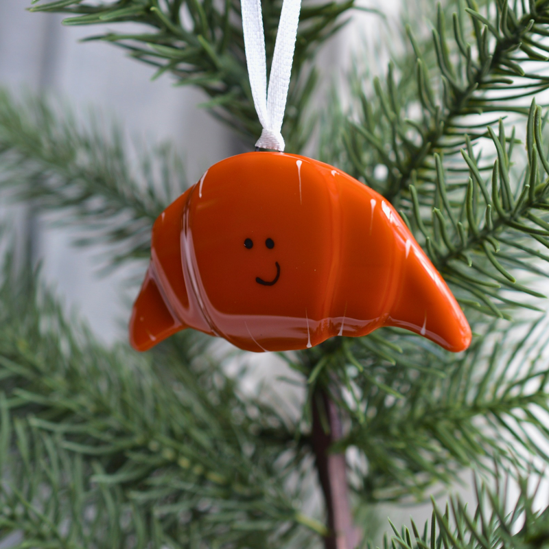 Délicieux croissant souriant pour ton arbre de Noël