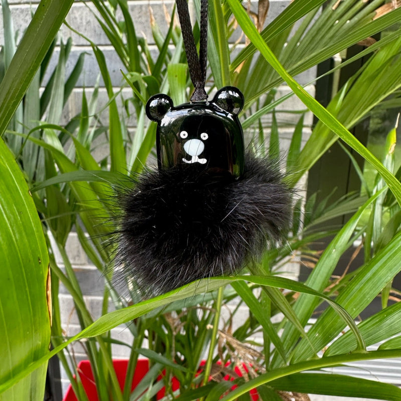Ours noir poilu