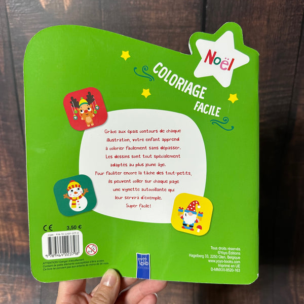 Livre le chat de Noël - coloriage facile