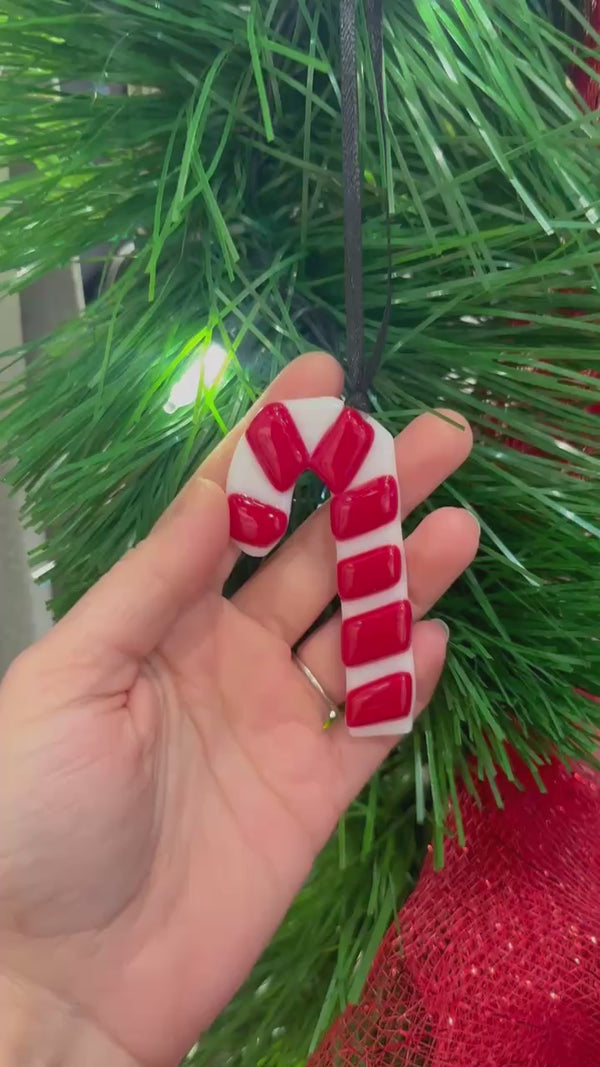 Canne de Noël rouge et verte – Ornement en verre fusionné fait à la main au Québec