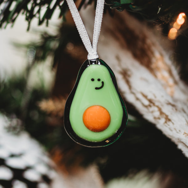 Avocat en verre fusionné à suspendre dans le sapin de noel