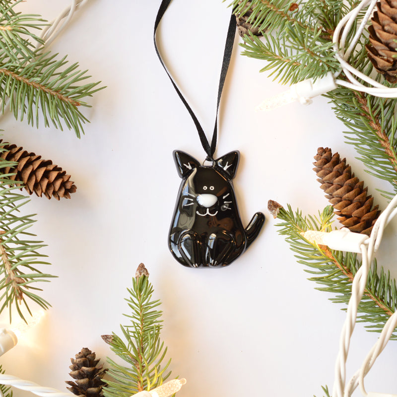 Chat pour l’arbre de Noël