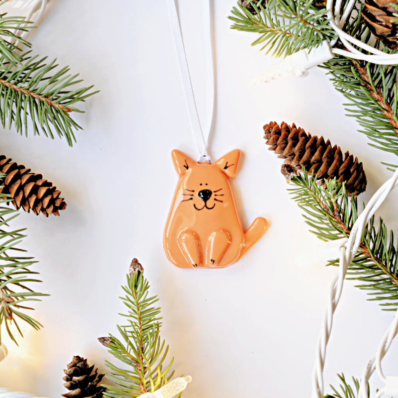 Chat pour l’arbre de Noël