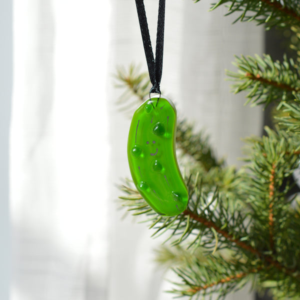 Le cornichon de Noël à suspendre