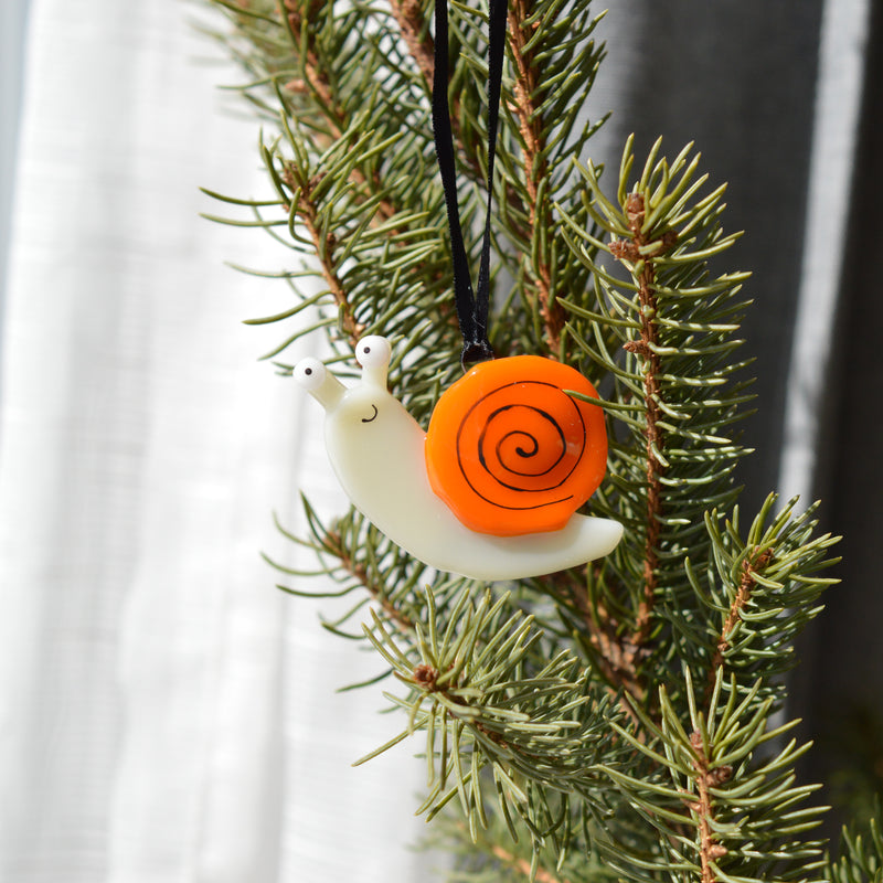 Boule de Noël escargot