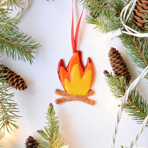 Boule de Noël feu de camp