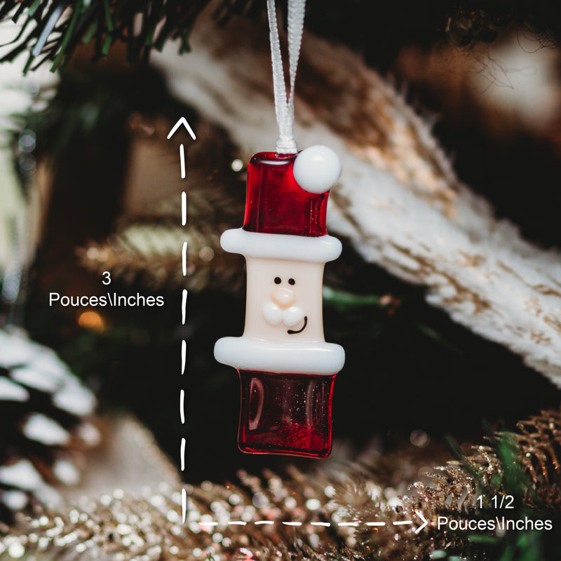 Ornement père noel rouge à accrocher dans le sapin fait à la main