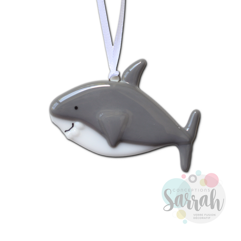 Requin à suspendre