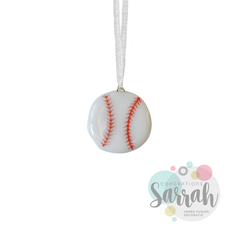 boule de noel balle de baseball rouge et blanc