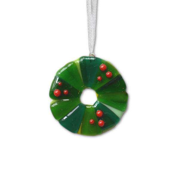 Ornement à suspendre en verre de couleur vert et rouge en forme de couronne